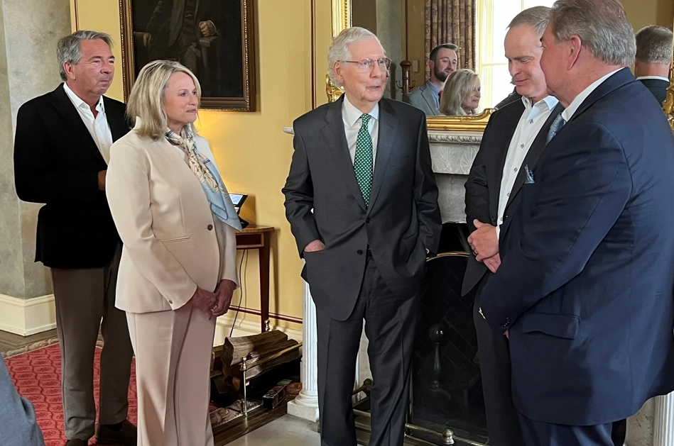 KHA President Nancy Galvagni meets with Senator Mitch McConnell